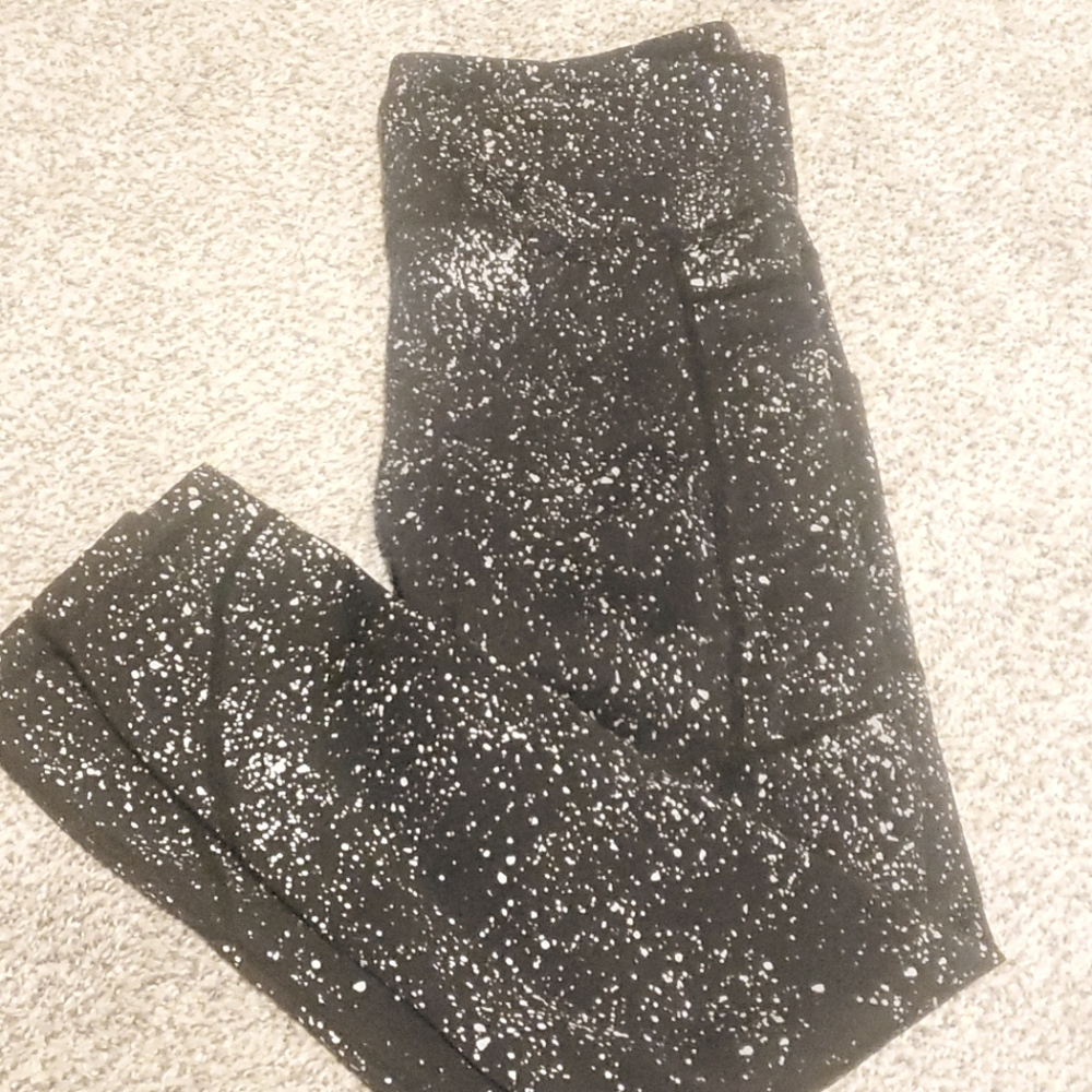 Zyia black pocket reflective light n tights